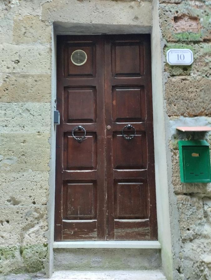 La Casa Di Sally Pitigliano Exterior foto